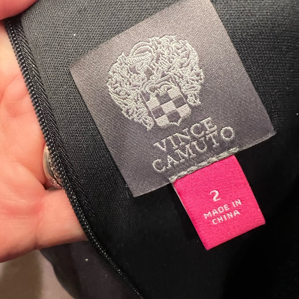 VINCE CAMUTO NWT- Shimmer off shoulder cocktail dress 🩶🩶🩶 - Picture 9 of 9